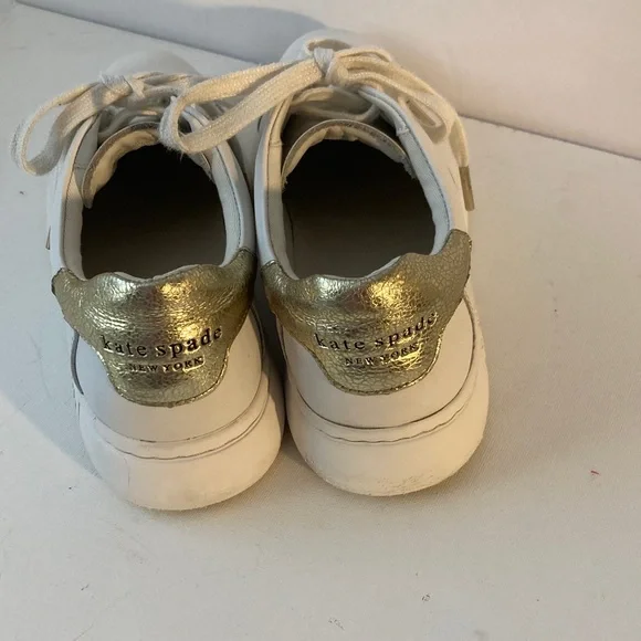 Kate Spade Optic White and Gold York lift leather Sneakers  women 7.5 - Picture 3 of 9